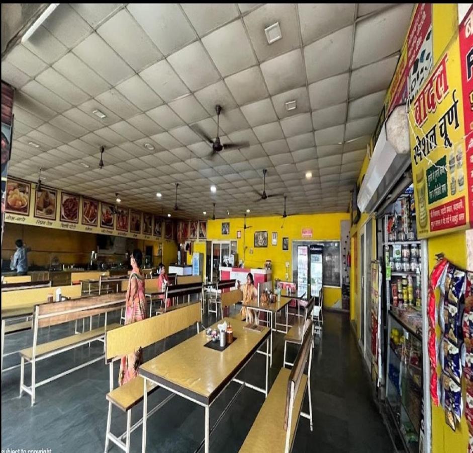 Hotel Royal Dhaba, Murthal Exteriér fotografie